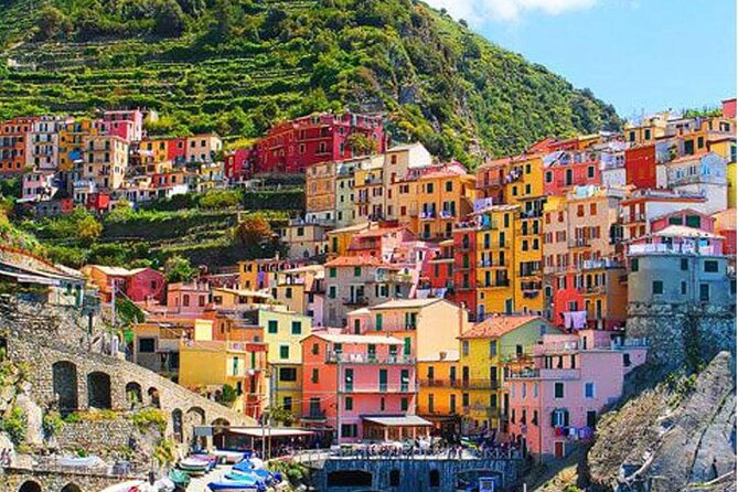 Ligurian Colors, Cinque Terre Full Day Private Transfer Excursion From Milan - Price and value: what $1,114.05 per person really buys