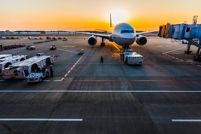 LINATE -MILANO airport transfer with private Luxury Van. - Why this private Linate transfer feels easier than taxis