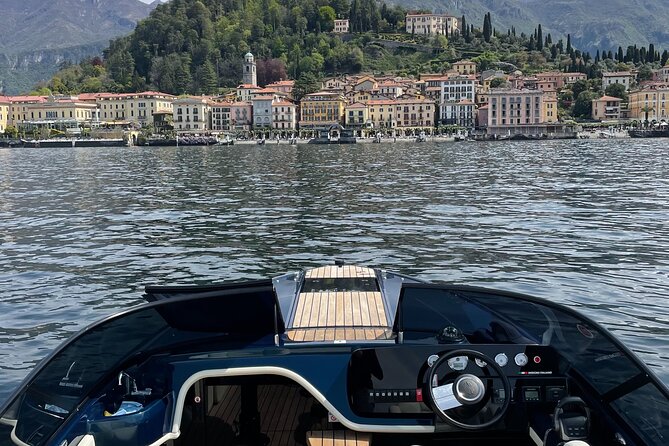Luxury Boat Tour on Lake Como - Alessandro Volta’s Life Electric by Libeskind: Science You Can Spot from the Water