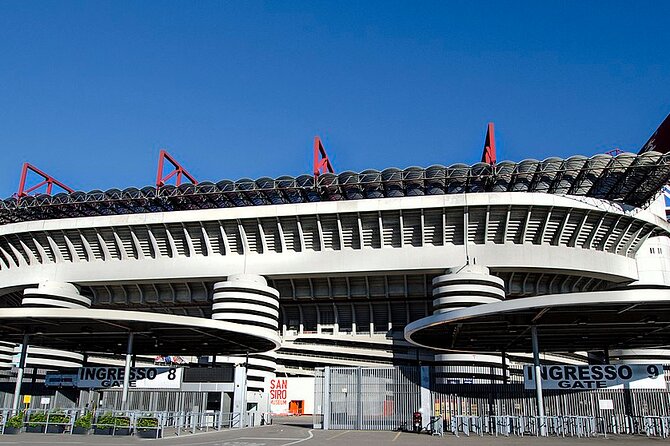 Luxury private Transfer from Milan center to Malpensa Airport - Hotel lobby pickup to MXP: the value of not thinking