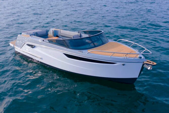 Luxury Sunset Lake Como 1h or experience with enchanting view - Price, fuel, and whether €300 + €50 makes sense for you