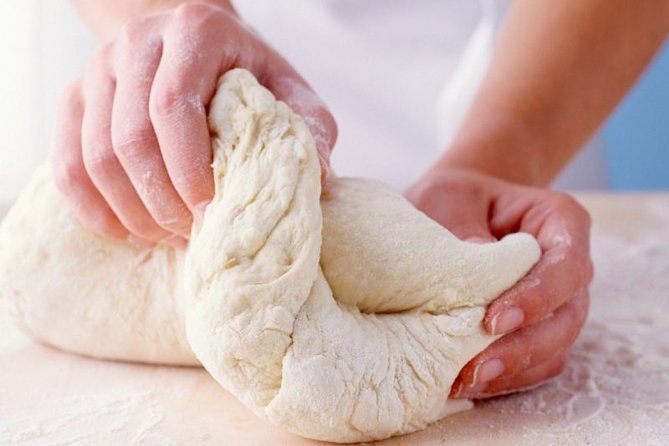 Mamma Mia! Make Your Own Italian Pizza in Milan - Practical tips to make your pizza class smoother