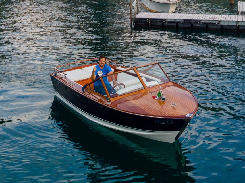 Menaggio: Villas of Central Lake Como Private Boat Tour - Price and value: $756.59 for up to 4 people