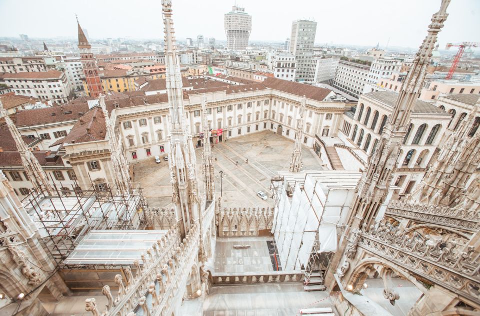 Milan: Cathedral and Terraces Guided Experience - The Duomo details you’ll probably miss on your own
