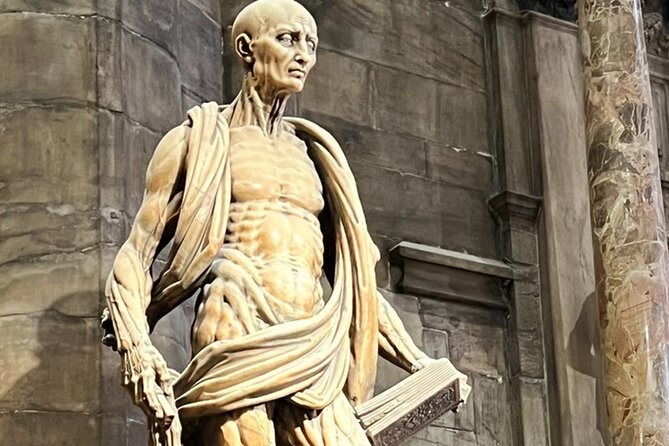 Milan: Cathedral and Terraces Guided Tour with Tickets - Small group energy and headset clarity: the real value