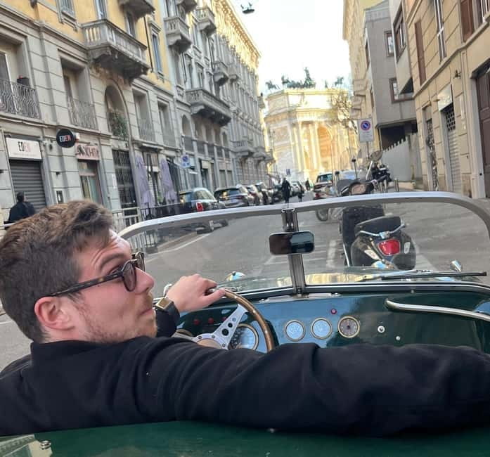 Milan: City Highlights Private Tour by Vintage Car - Quick hits before you book
