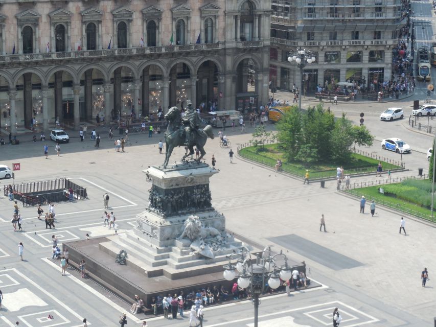 Milan: City Highlights Walking Tour - Private Group Energy: Guides That Actually Switch On Your Interest