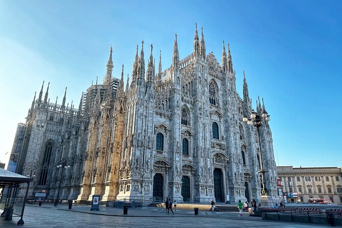 Milan Coffee & History Crawl with a Licensed Tour Guide - Royal Palace Milano From the Outside, Plus an Historic Coffee Stop