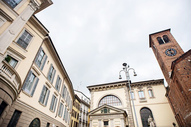 Milan Da Vinci Mystery: Self-Guided Puzzle Quest - Stop 4: Piazza Mercanti for a Quick Win