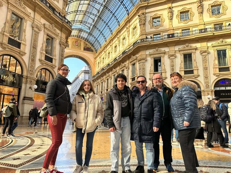 Milan: Delicious Food Tour and City Center Sightseeing - The food focus: cured meats, cheese, and what you learn from the counter