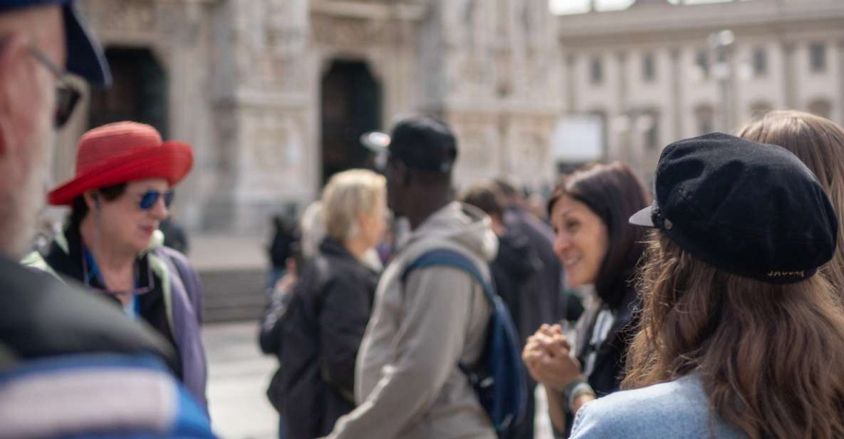 Milan: Duomo Cathedral and its Terraces guided Tour - Meeting at Piazza Duomo: find the right Tiffany point