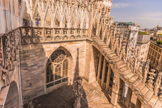 Milan Duomo Rooftop Terrace Guided Tour - Weather, security rules, and what to wear on Duomo’s roof