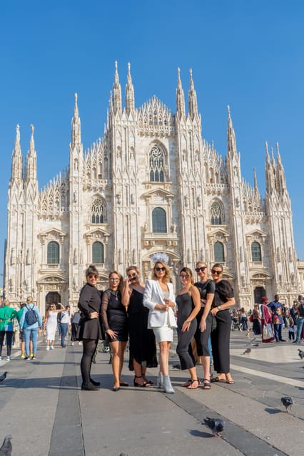 Milan: Duomo Square and Gallery Private Photo Shoot - Milan’s best backdrops, handled by a pro
