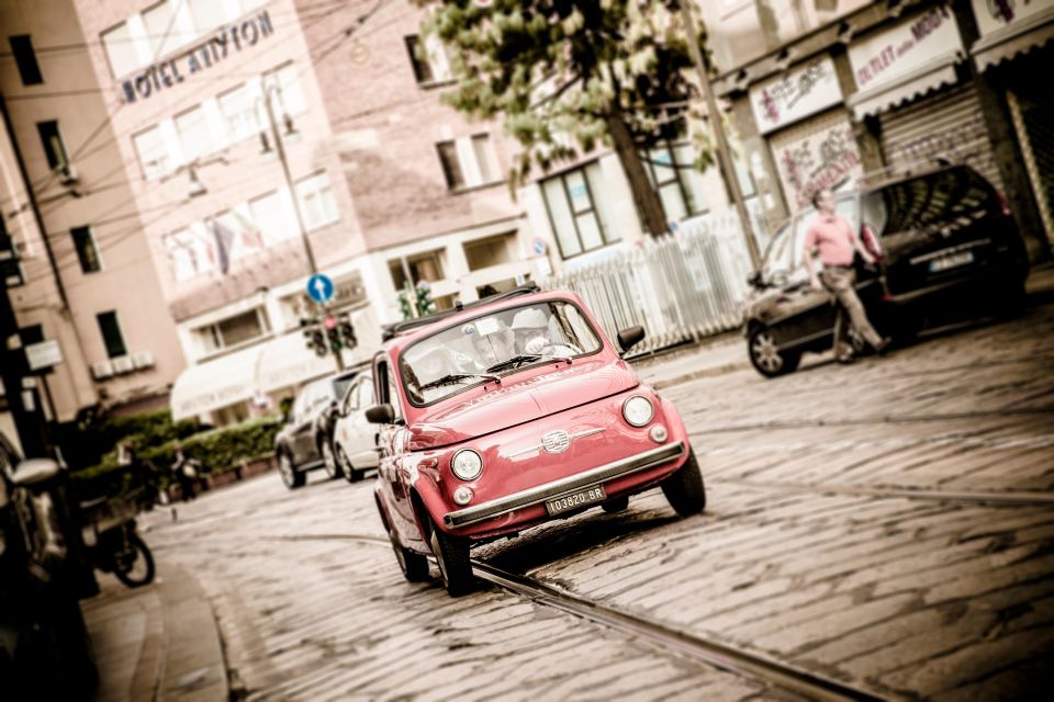 Milan: Fast Tour by Vintage Red Fiat 500 (30 mins, no stop) - Sliding into the classic red Fiat 500