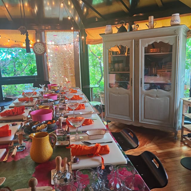 Milan: Fresh Pasta and Tiramisù Class in A Historical Home - The “family kitchen” factor: how the lesson actually feels