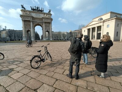 Milan: Guided Bike Tour - Sforza Castle: more than a photo stop