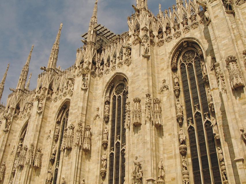 Milan: Guided Cathedral Tour with Rooftop Terraces Access - Stained Glass Windows: More Than Pretty Color