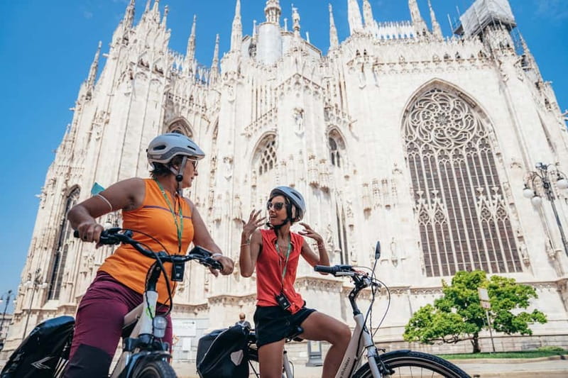 Milan: Highlights and Hidden Gems E-Bike Tour - Gae Aulenti and Vertical Wood: Milan after the classic postcard