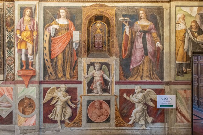 Milan: Highlights and Secret Treasures walking tour - Piazza San Sepolcro and the Ambrosiana library: Roman roots in a modern city
