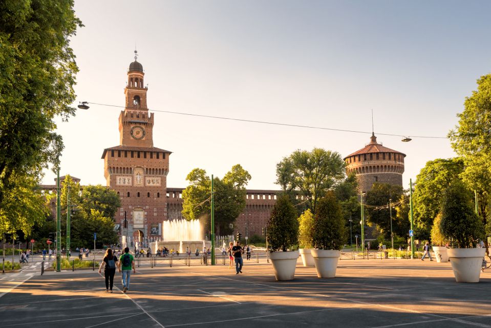 Milan: Highlights Guided Tour and Duomo Priority Access Tour - Duomo Rooftop Terraces and La Madonnina Views