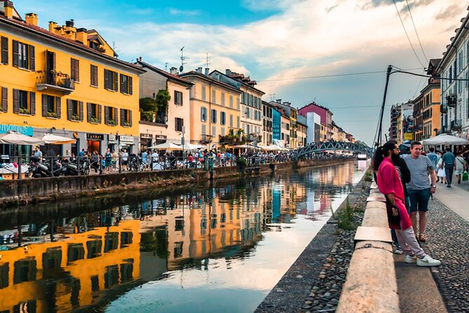 Milan Highlights semi-Private Walking Tour - Milan Highlights in 2 hours: the best use of your first day
