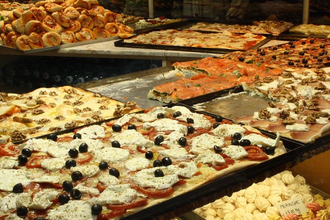 Milan : ITALIAN FOOD TOUR - 3h - Brera District: pizza or focaccia in a neighborhood that loves good walking