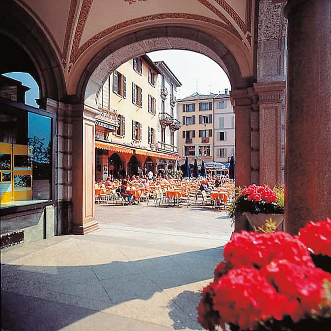 Milan: Lake Como, Bellagio, and Varenna Day Trip & Cruise - Bellano, ferry hops, and that lakeside rhythm