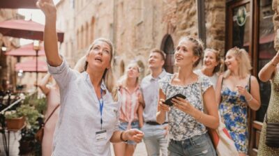 Milan: Last Supper Skip-the-Line Entry Ticket & Guided Tour - Getting there: Piazza di Santa Maria delle Grazie and finding Passe-Partour