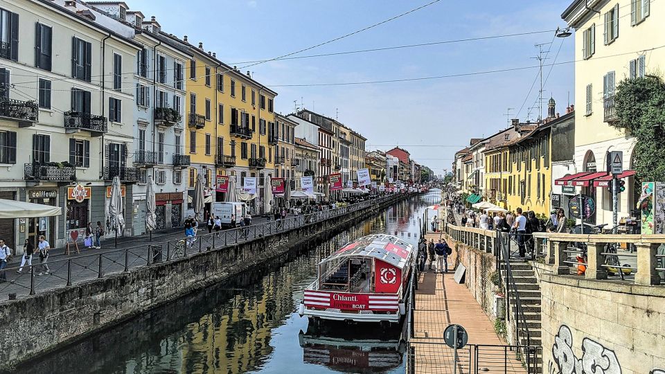 Milan: Navigli District Canal Boat Tour with Aperitivo - Who this boat tour is best for