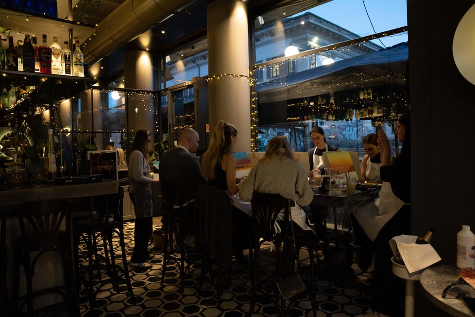 Milan: Paint 'n Sip Class - Should You Book This Paint ’n Sip in Milan?