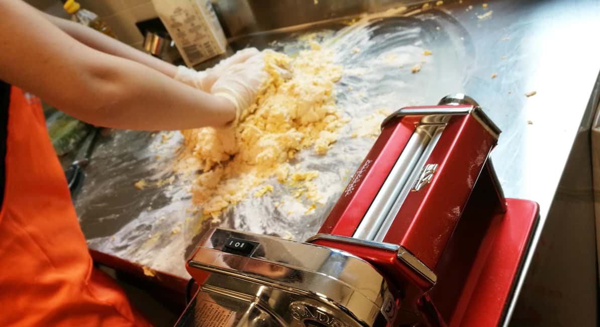 Milan: Pasta Mastery Workshop with Spritz and Tiramisù - Stuffed Pasta Fillings and Sauce Pairings Like a Local Chef