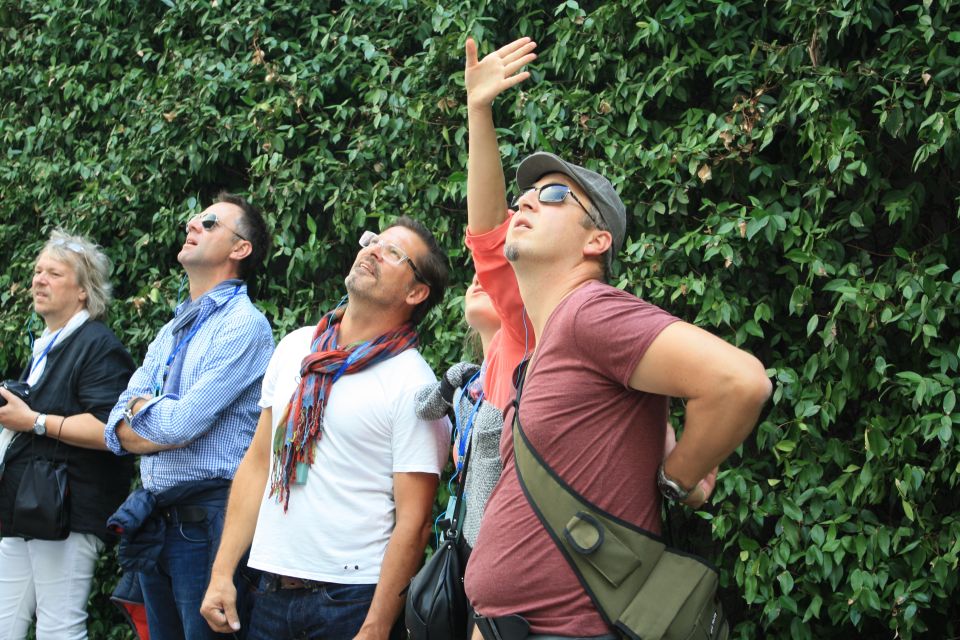 Milan: Piazza Gae Aulenti and Pelli Tower Walking Tour - Pelli Tower, Bosco Verticale, and the “Built Since 2009” Story