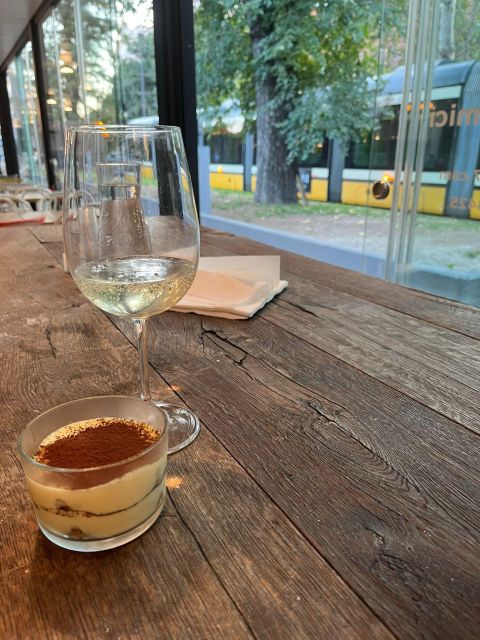 Milan: Pizza and Tiramisu Cooking Class with Wine Tasting - Key Things That Make This Class Worth Your Time