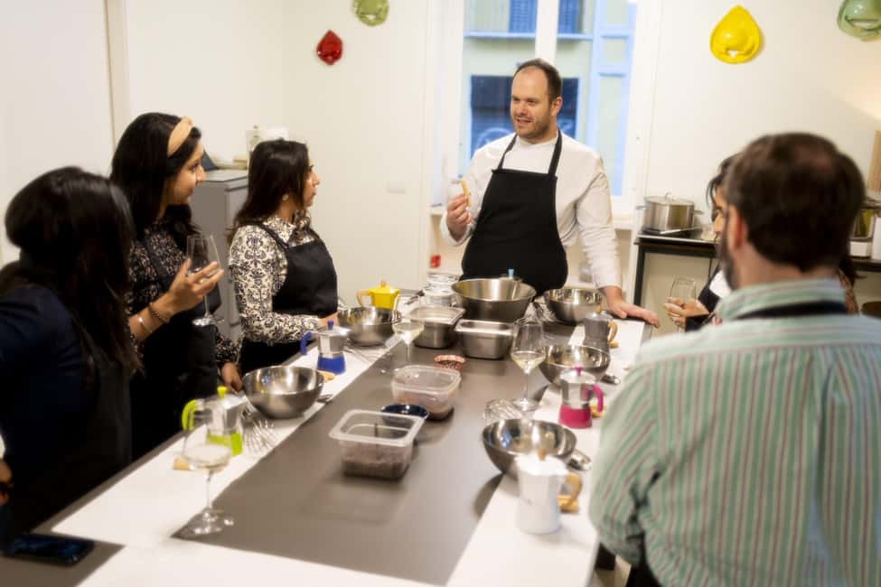 Milan: Pizza and Tiramisu Cooking Class with Wine Tasting - Step 2: Learn Neapolitan Pizza Dough From Scratch