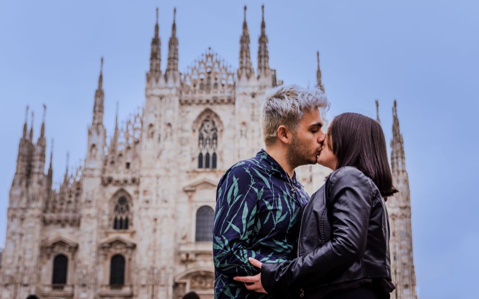 Milan: Private Professional Photoshoot at the Duomo - Posing That Doesn’t Feel Awkward (This Is the Real Value)