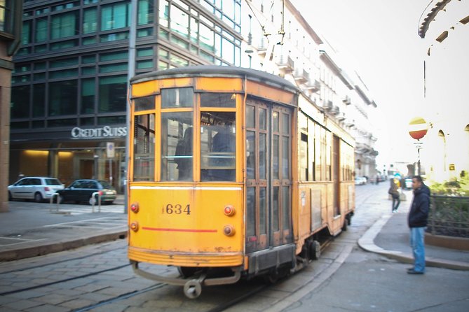 Milan Private Sightseeing Tour for Kids and Families with Local Guide - Price and value: what $276.67 per person buys you