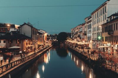 Milan Private Tour: Highlights & Hidden Gems with a Local - Duomo di Milano: the priority start and rooftop possibility