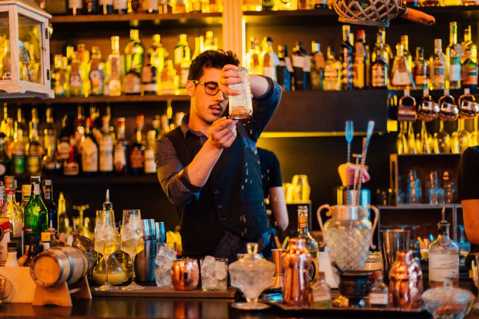 Milan: Private Tour with Drinks & Bites in Centro Storico - Who this tour is best for