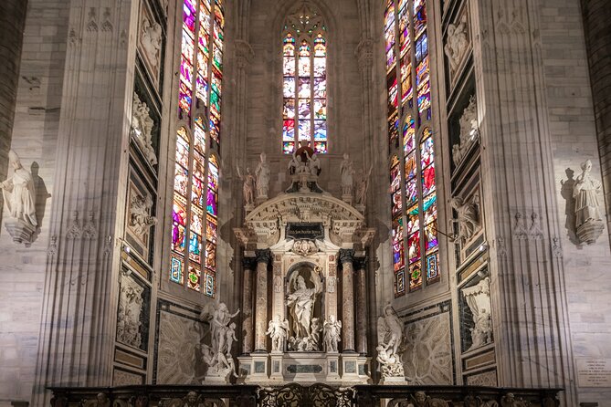 Milan Scala Theatre and Duomo Cathedral Tour - Teatro alla Scala: what you’ll actually get to see