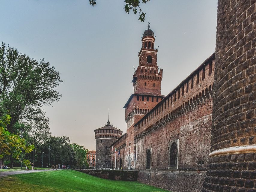 Milan: Sforza Castle and Michelangelo's Pietà Rondanini Tour - Filarete Tower: The Castle’s Storyboard Moment