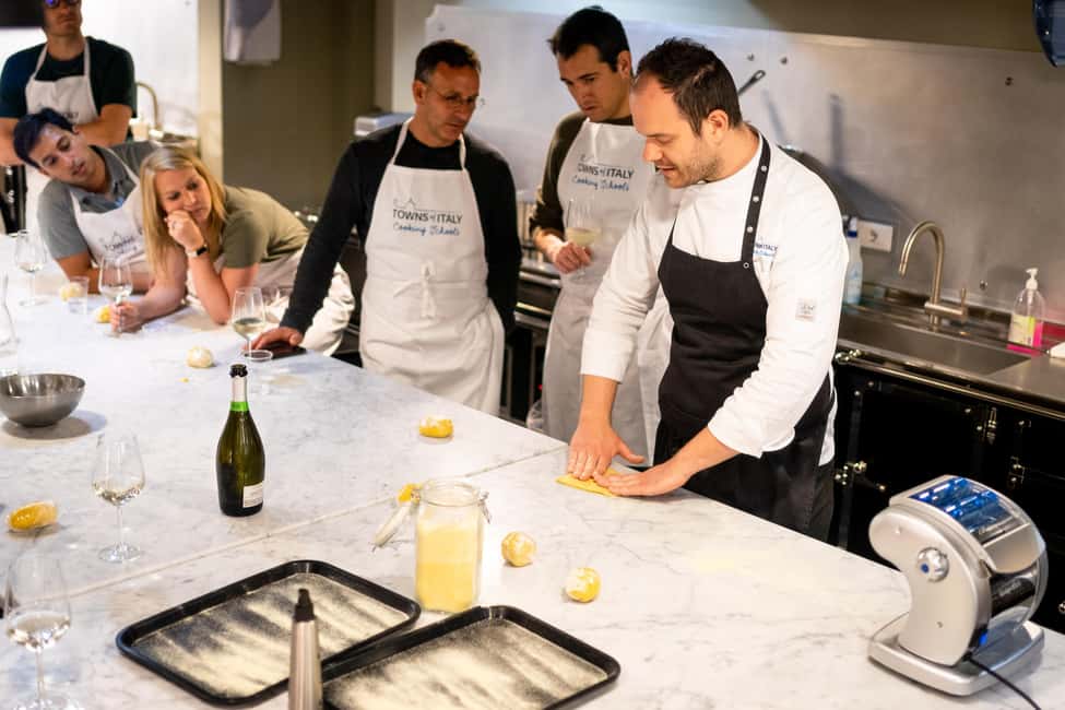 Milan: Small-group Pasta & Gelato Class with Unlimited Wine - Who this class is best for