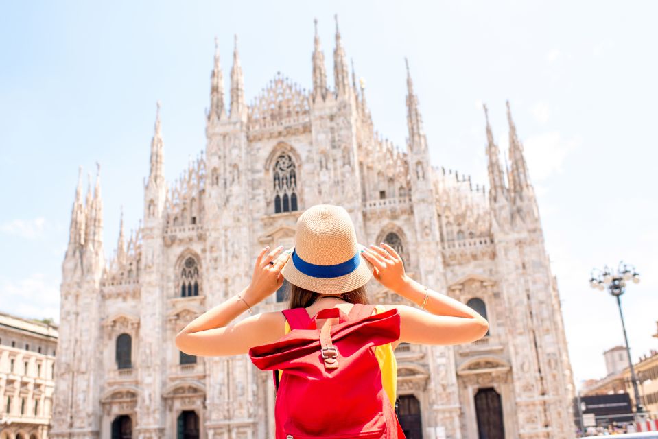 Milan: small group walking tour of the Duomo and city centre - Starting in Duomo Square: where Milan’s story becomes visible
