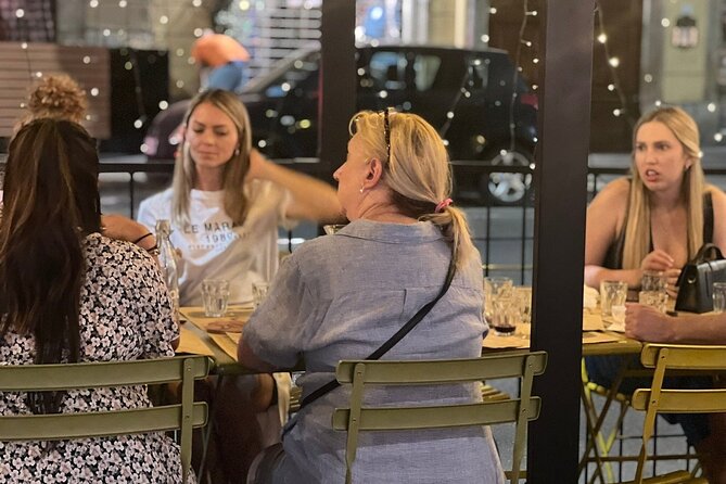 Milan: Sunset Navigli Food & Drinks Tour by Do Eat Better - Why Milan’s sunset aperitivo walk is a smart choice
