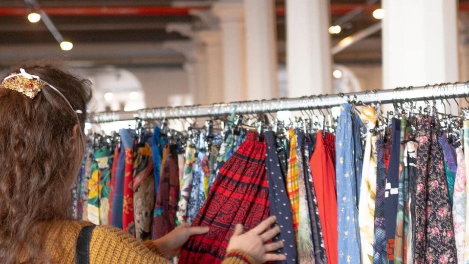 Milan: Vintage Shopping Tour - Where You Meet and How the Tour Gets You Moving Fast