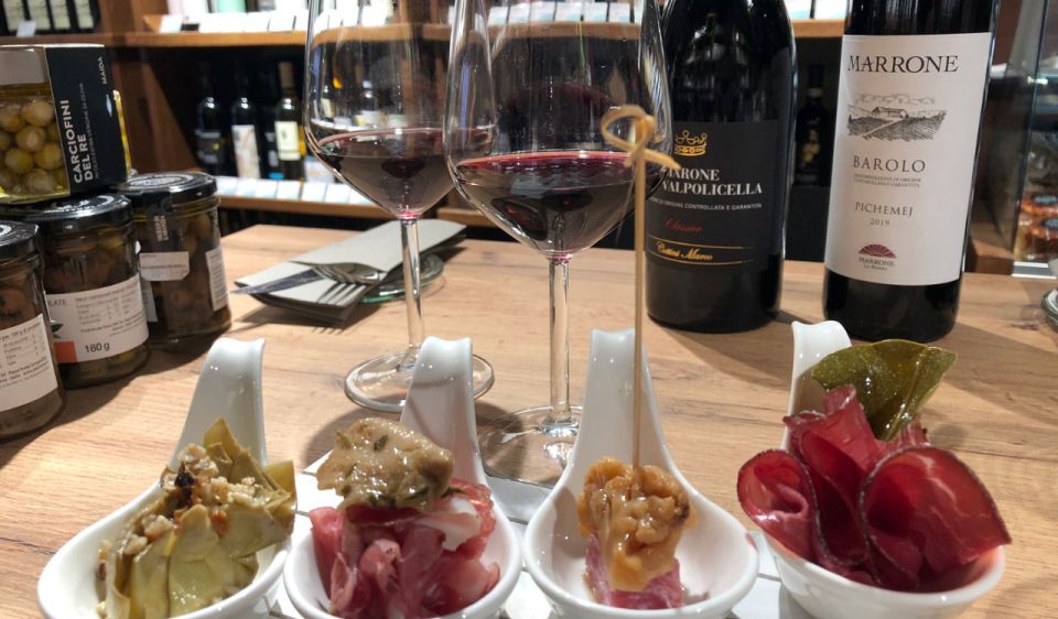Milan Wine Tasting Aperitivo - The Setting at Autentico Milano: Comfortable, Not Overdone