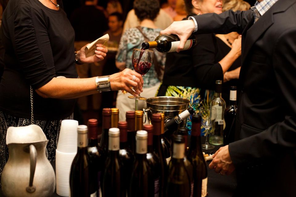 Milan: Wine Tasting with an Italian Sommelier - The Upside of Buying Bottles On-Site