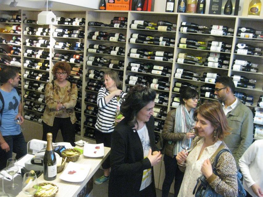 Milan: Wine Tasting with an Italian Sommelier - Who This Milan Wine Tasting Is Best For