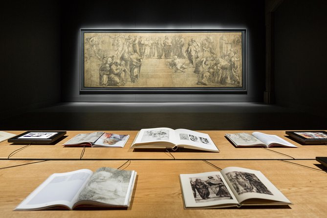 Pinacoteca Ambrosiana and da Vinci's Codex Atlanticus admission in Milan - Audio and language: when you’ll want the add-on