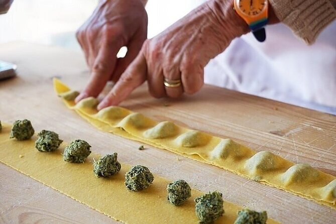 Pizza and Gelato Cooking Class in Milan Small Group Only - Gelato: The Sweet Finish You Earn