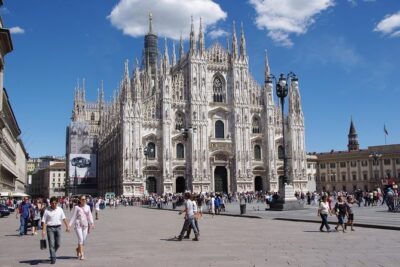 Private Best of Milan Guided Tour with Duomo, La Scala Theatre and Sforza Castle - Duomo di Milano: Gothic scale, guided clarity, and your ticket time
